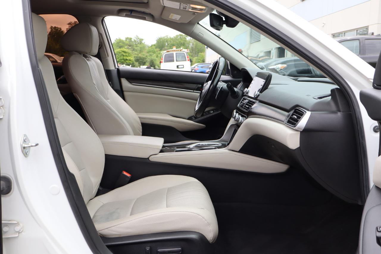 Honda Accord Touring 2.0T 2020