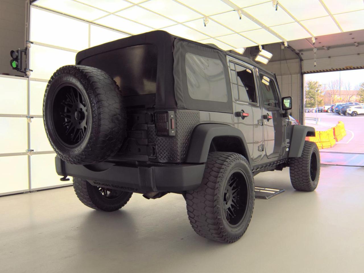 Jeep Wrangler JK Unlimited Sport 4WD 2018