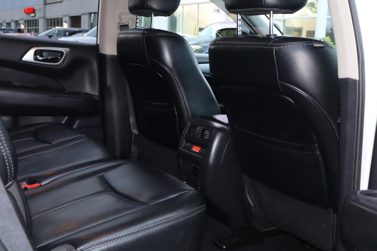 Nissan Pathfinder SL 4D SUV 4X4 2017