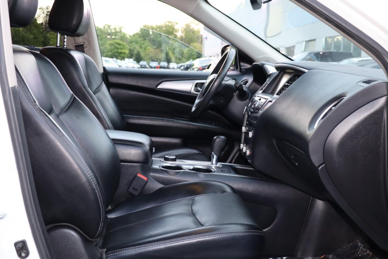 Nissan Pathfinder SL 4D SUV 4X4 2017