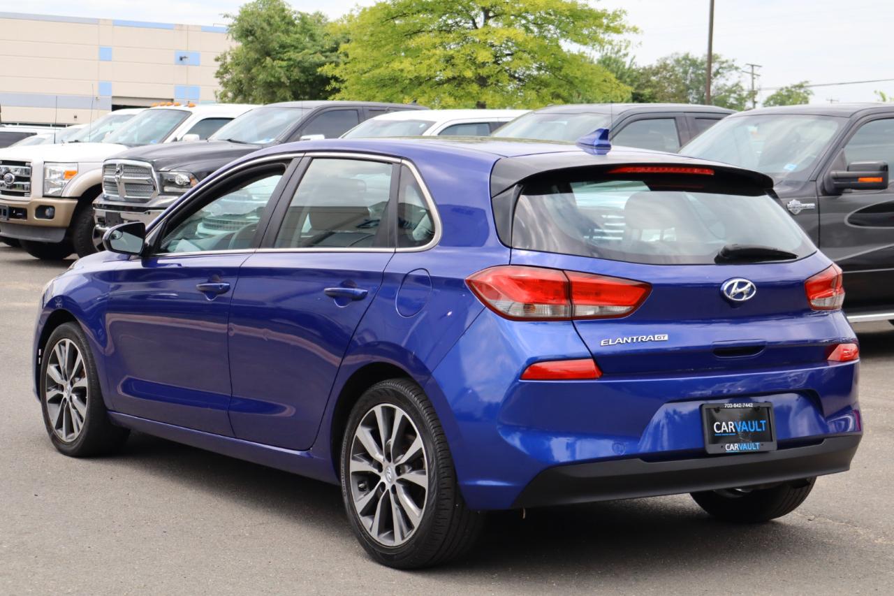 Hyundai Elantra GT Base 6A 2019