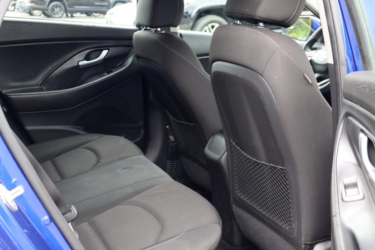 Hyundai Elantra GT Base 6A 2019