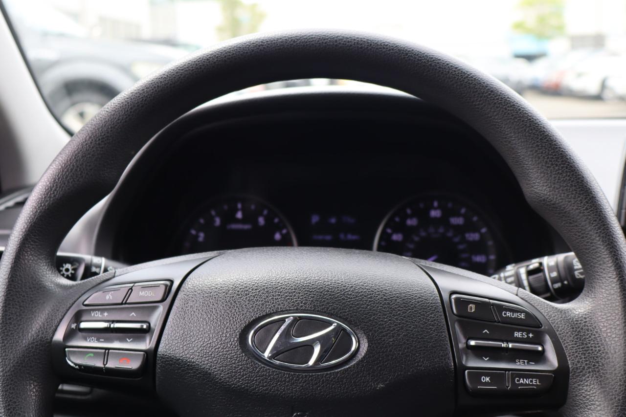 Hyundai Elantra GT Base 6A 2019