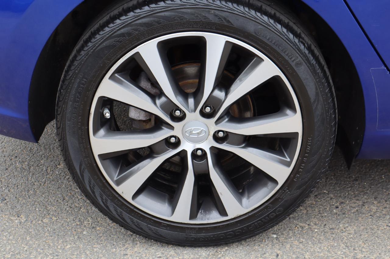 Hyundai Elantra GT Base 6A 2019