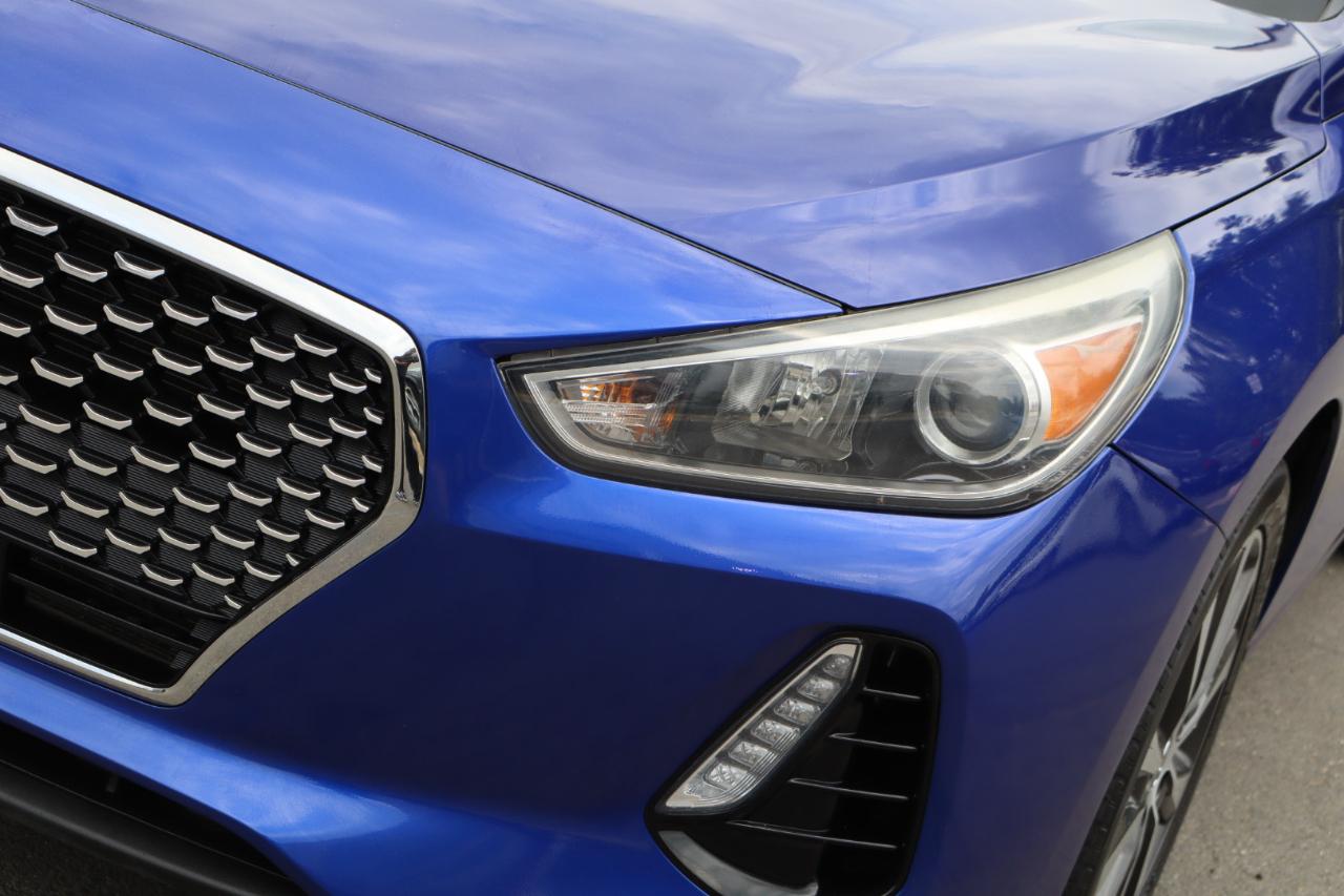 Hyundai Elantra GT Base 6A 2019