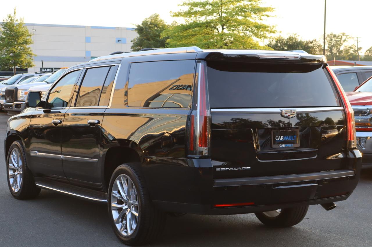 Cadillac Escalade ESV 4WD 4dr Premium Luxury 2017