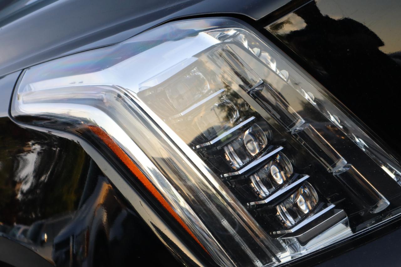 Cadillac Escalade ESV 4WD 4dr Premium Luxury 2017