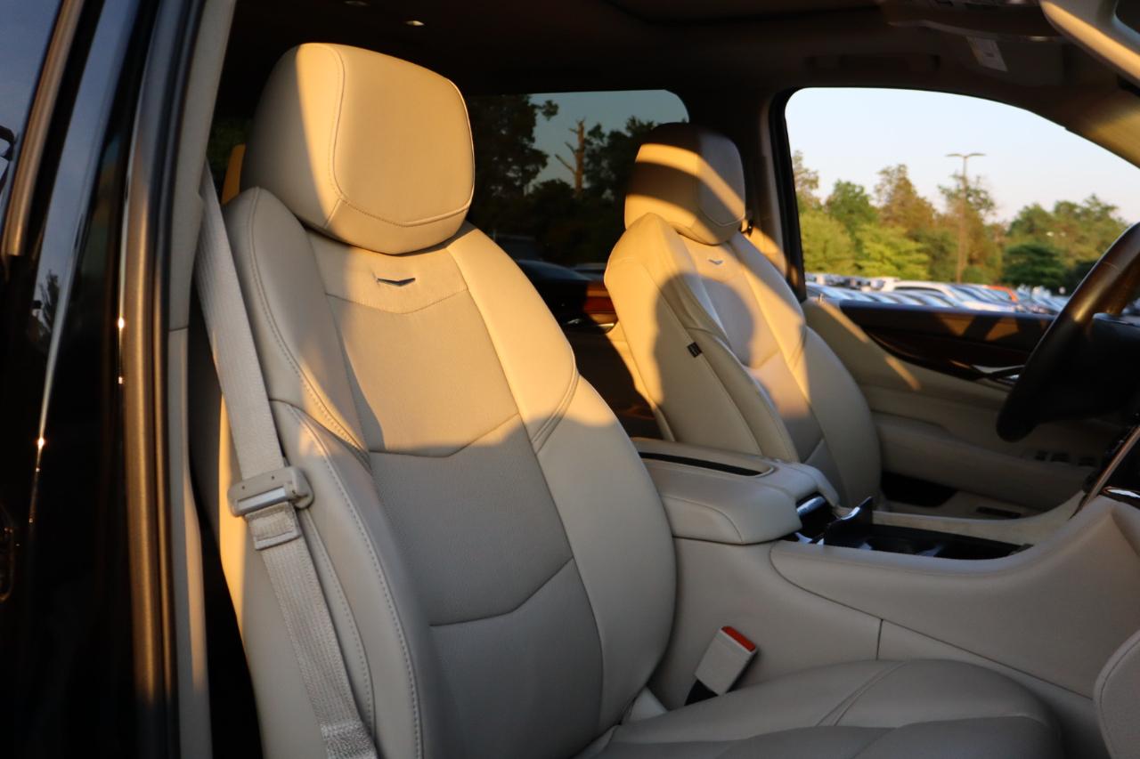 Cadillac Escalade ESV 4WD 4dr Premium Luxury 2017