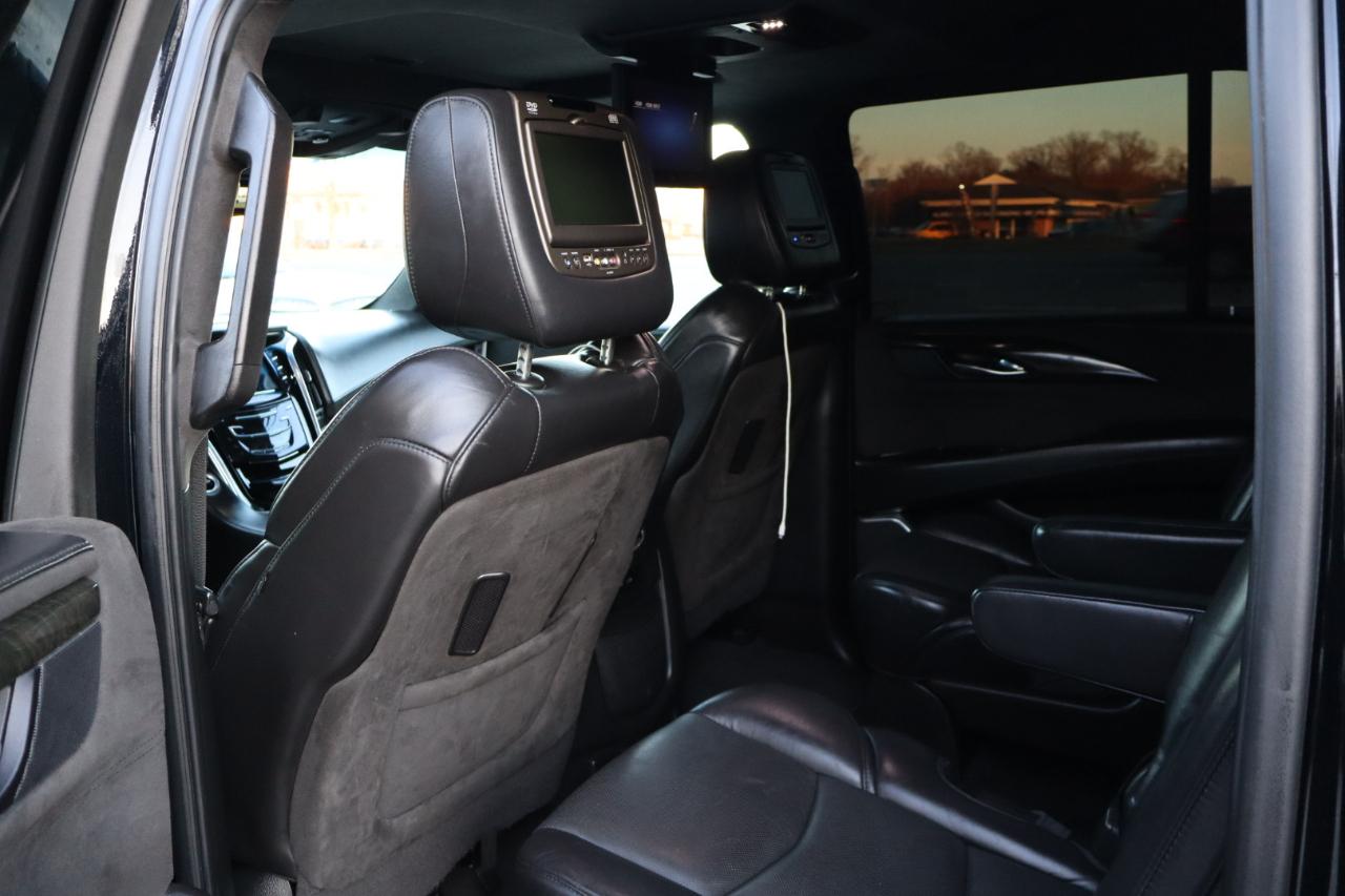 Cadillac Escalade ESV Platinum 4WD 2019