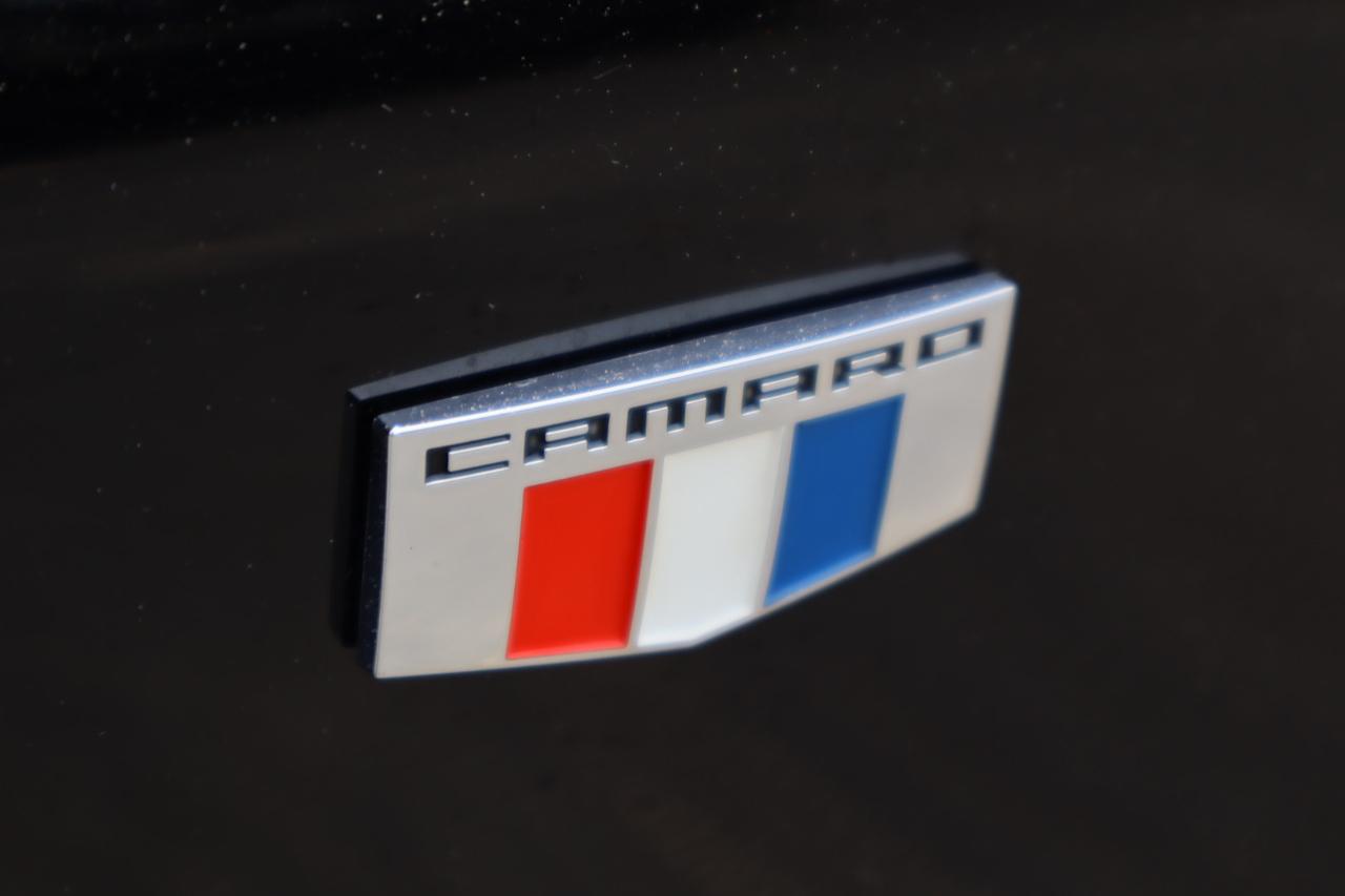 Chevrolet Camaro 1LT Convertible 8A 2019