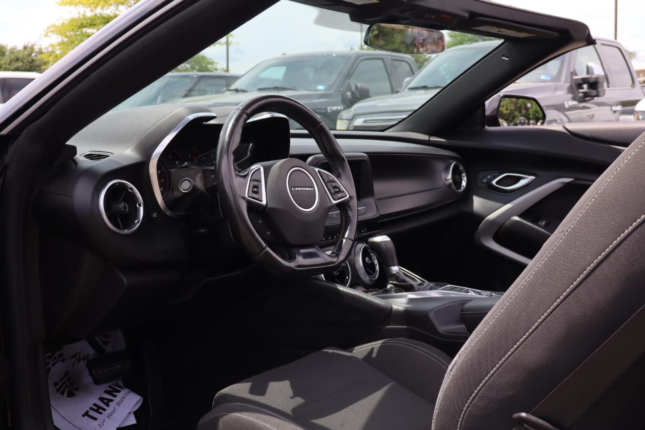 Chevrolet Camaro 1LT Convertible 8A 2019
