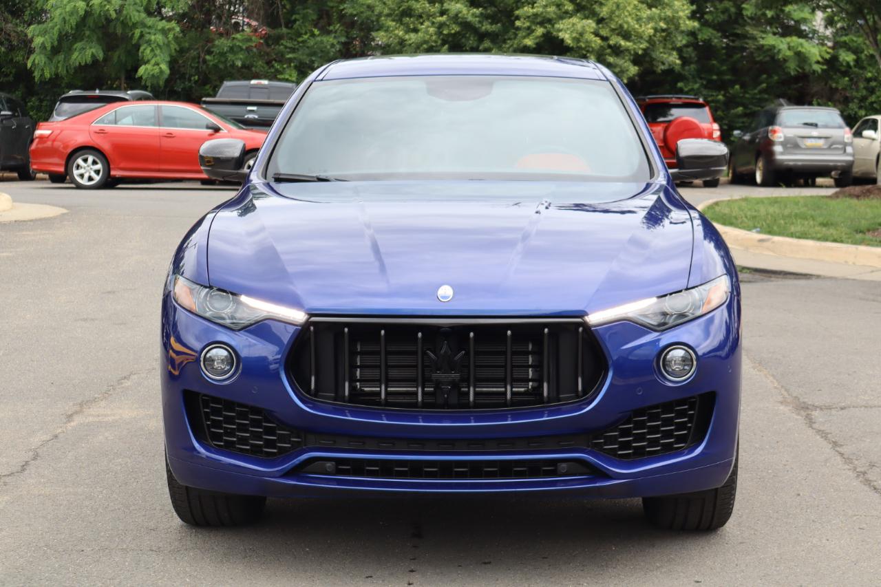 2019 Maserati Levante Levante's photo