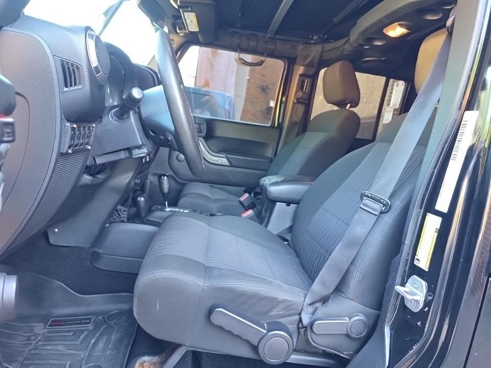 Jeep Wrangler Unlimited Sport 4WD 2012