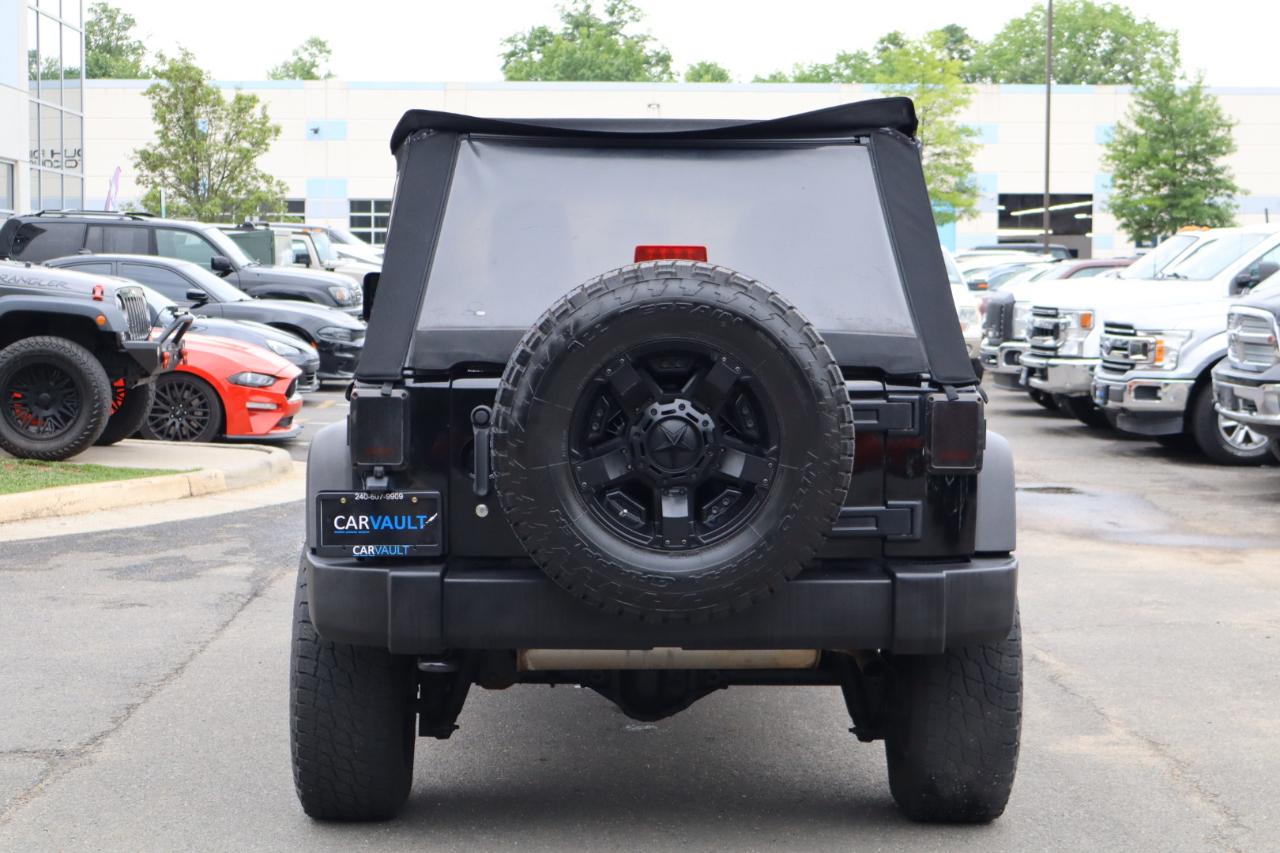 Jeep Wrangler Unlimited Sport 4WD 2012