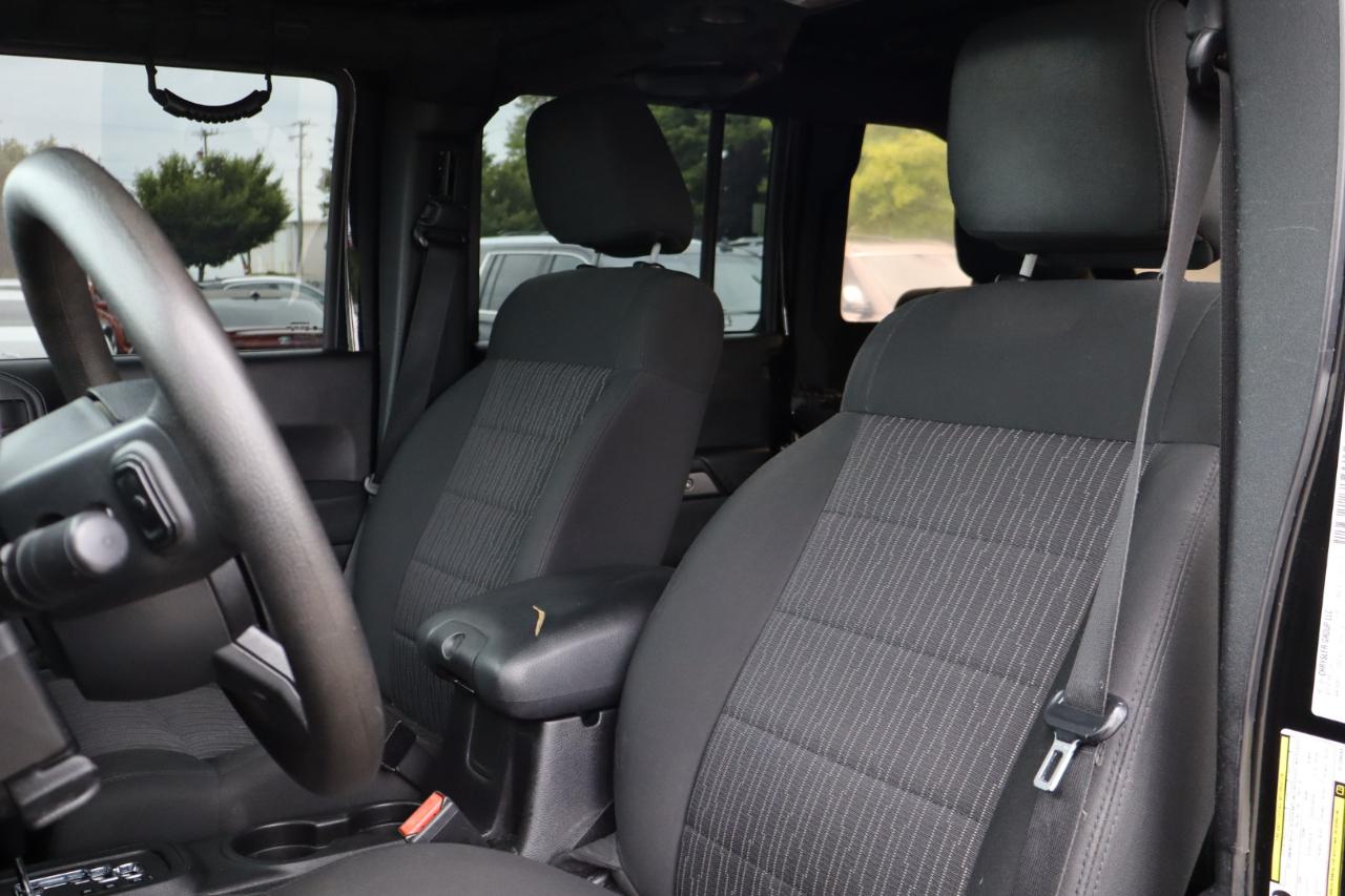 Jeep Wrangler Unlimited Sport 4WD 2012