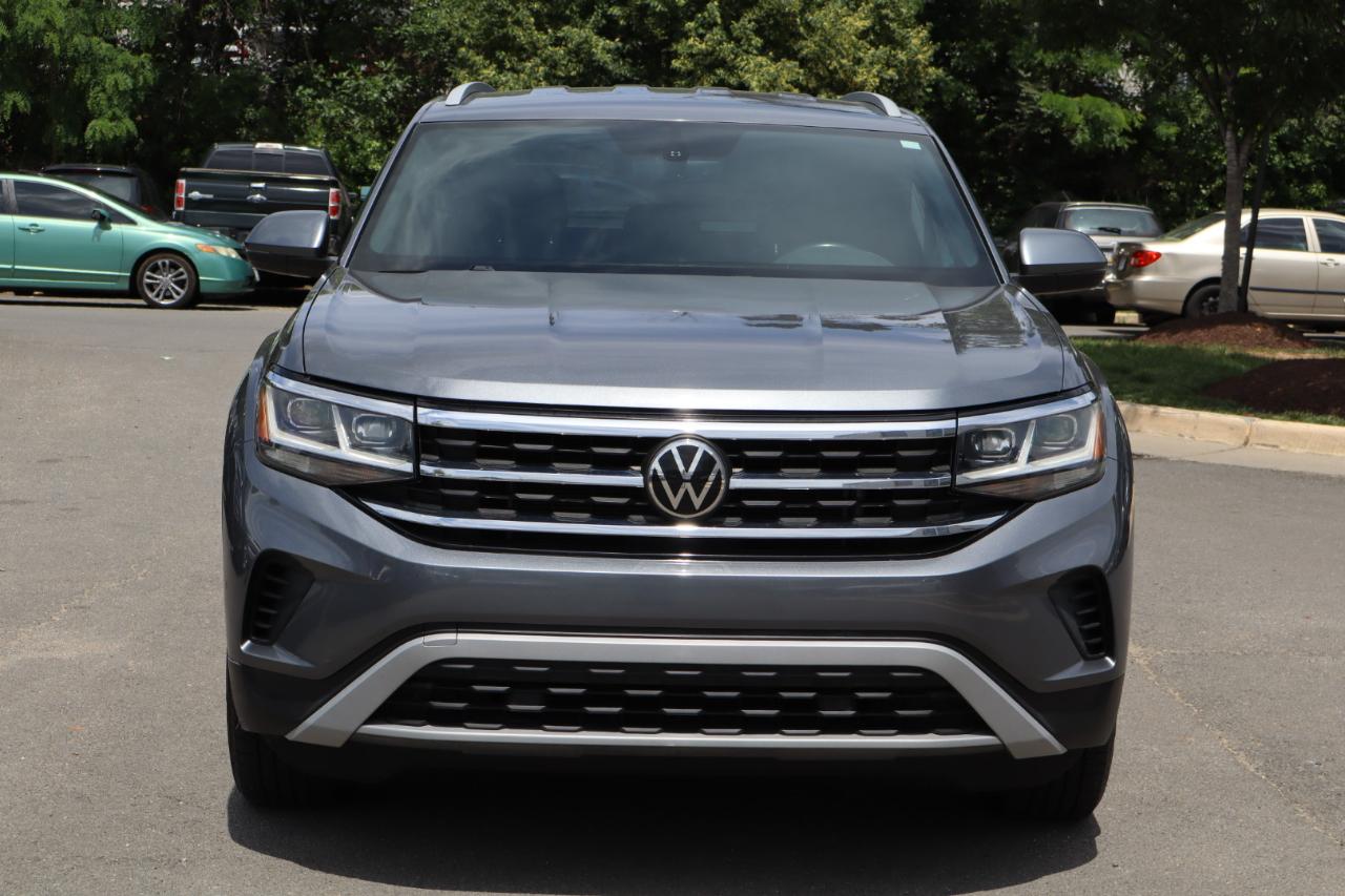 2020 Volkswagen Atlas Cross Sport 2.0T SE 4MOTION's photo