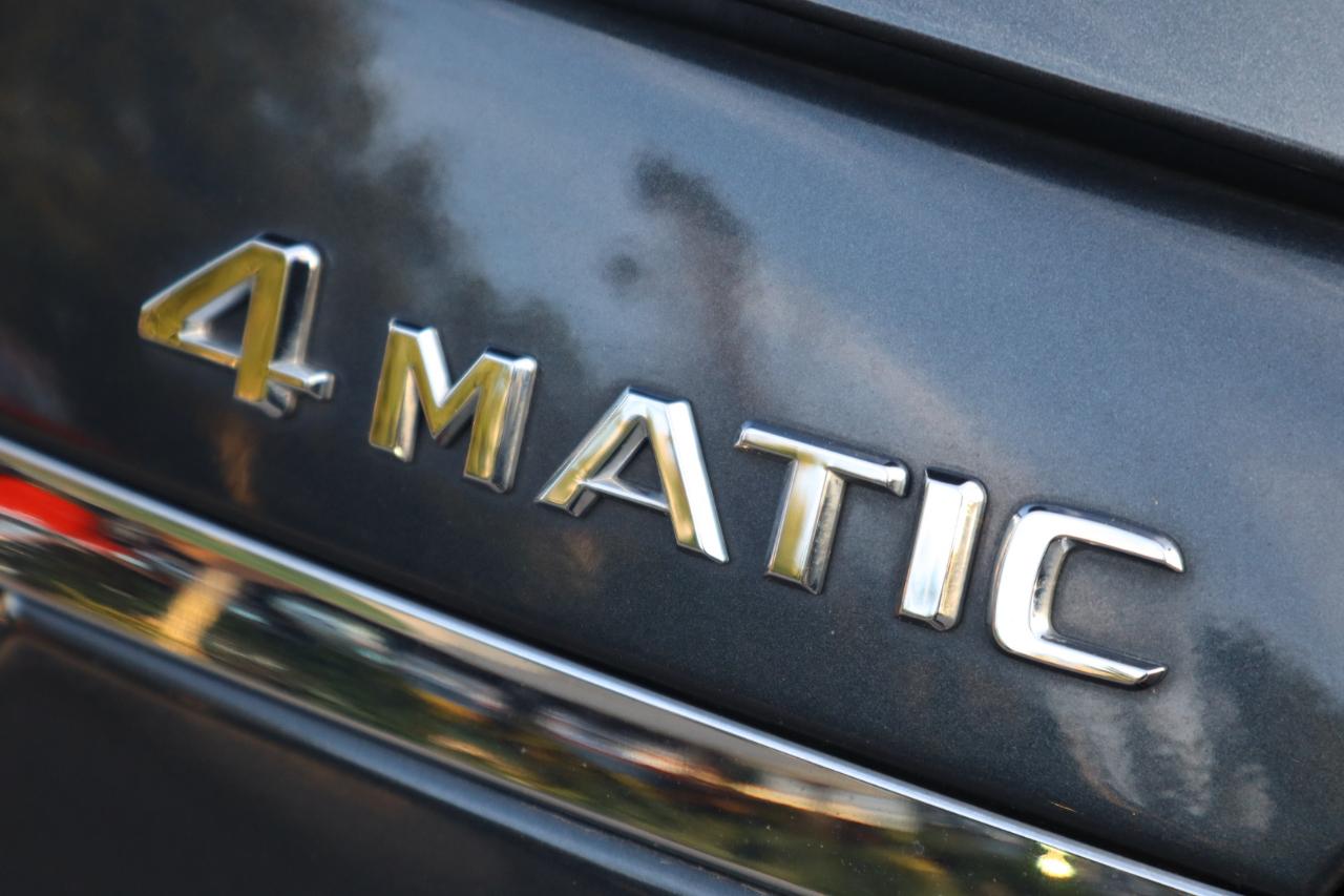 Mercedes-Benz CLS-Class CLS550 4MATIC 2012