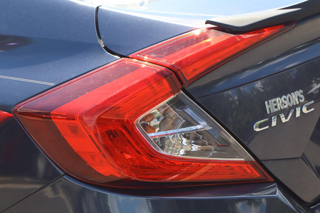 Honda Civic LX Sedan CVT 2017