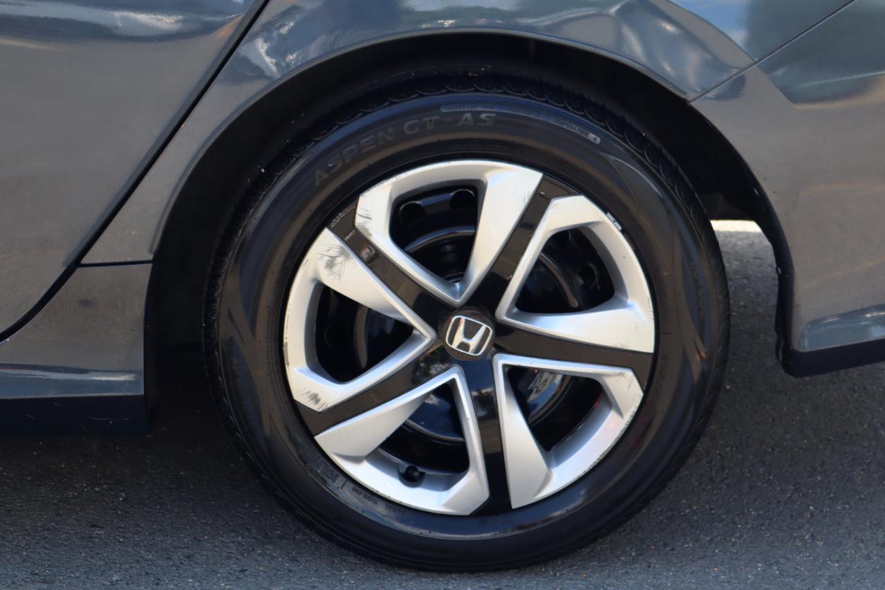 Honda Civic LX Sedan CVT 2017