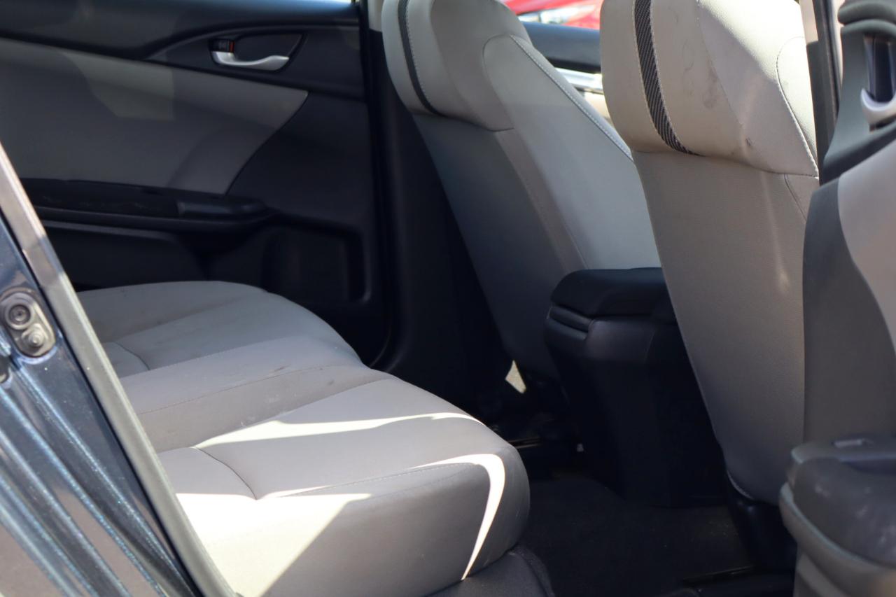Honda Civic LX Sedan CVT 2017