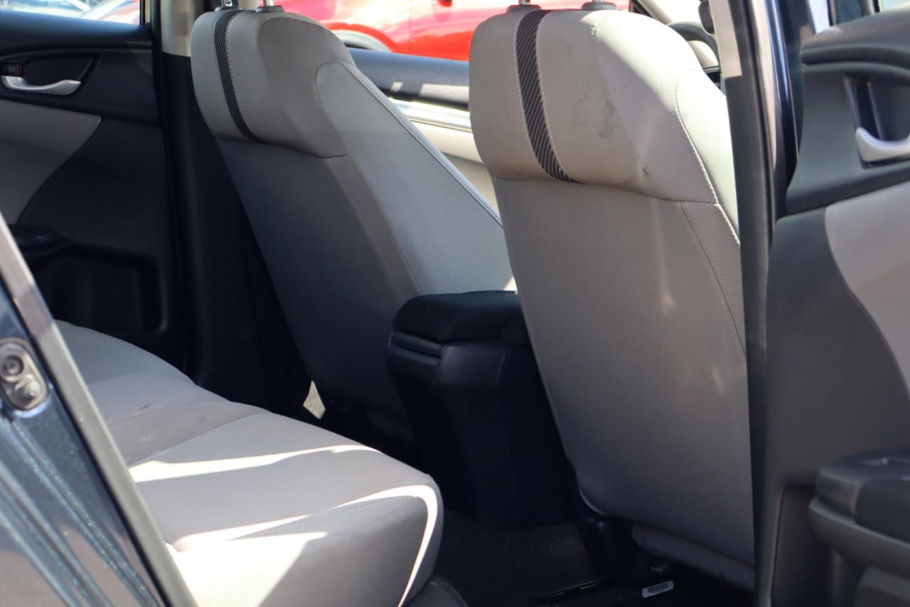 Honda Civic LX Sedan CVT 2017