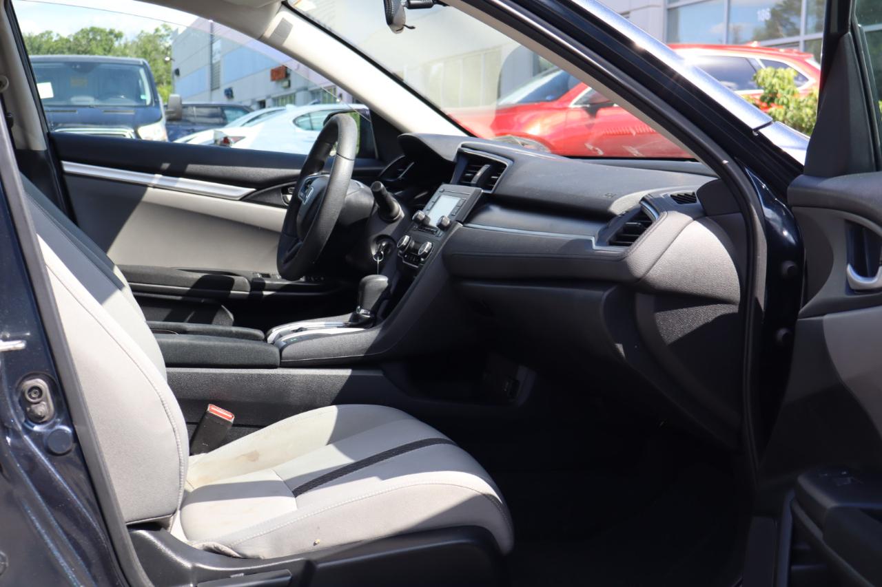 Honda Civic LX Sedan CVT 2017
