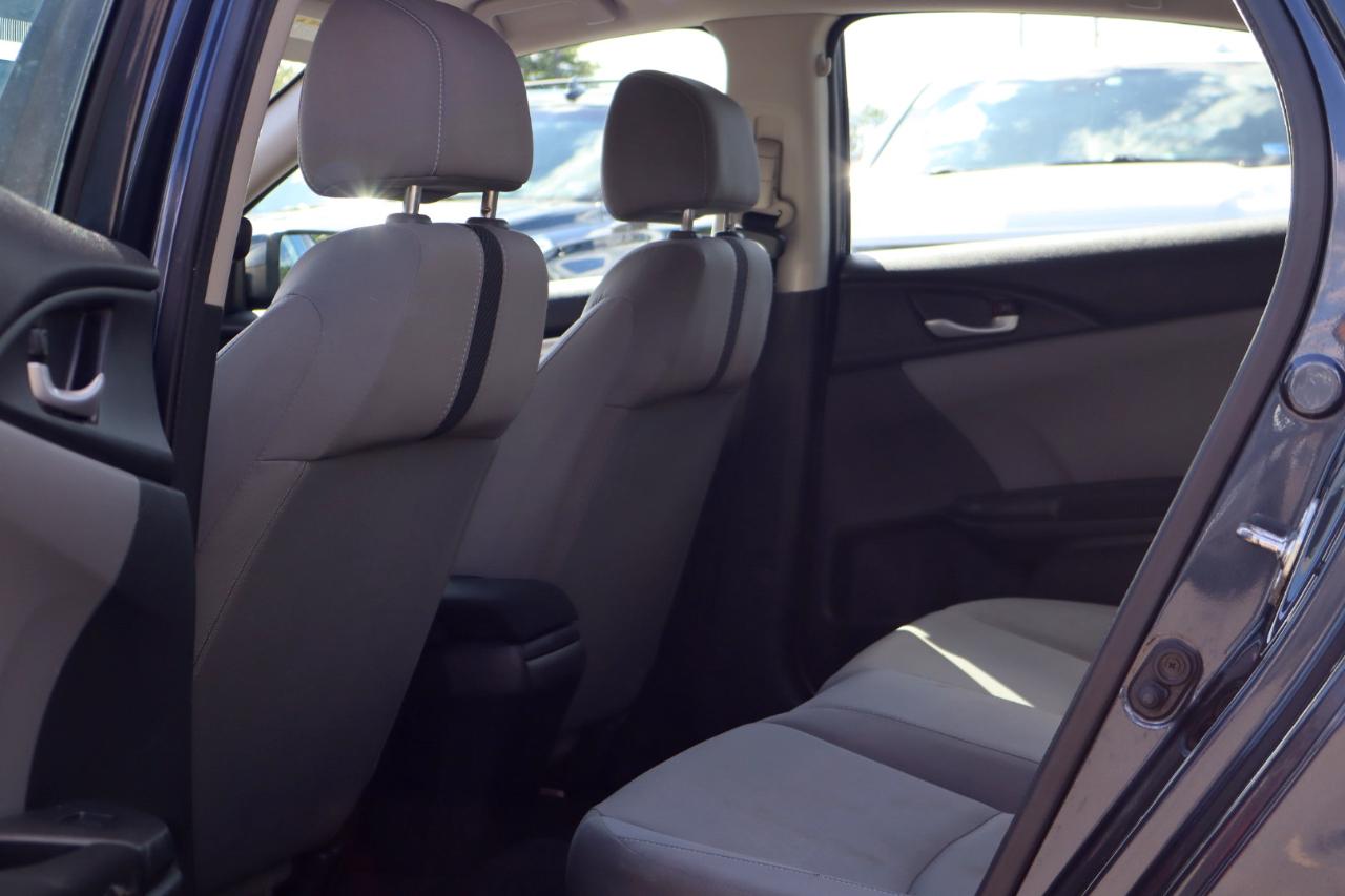 Honda Civic LX Sedan CVT 2017