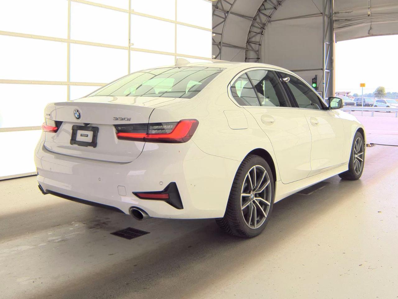 BMW 3-Series 330i xDrive 2019