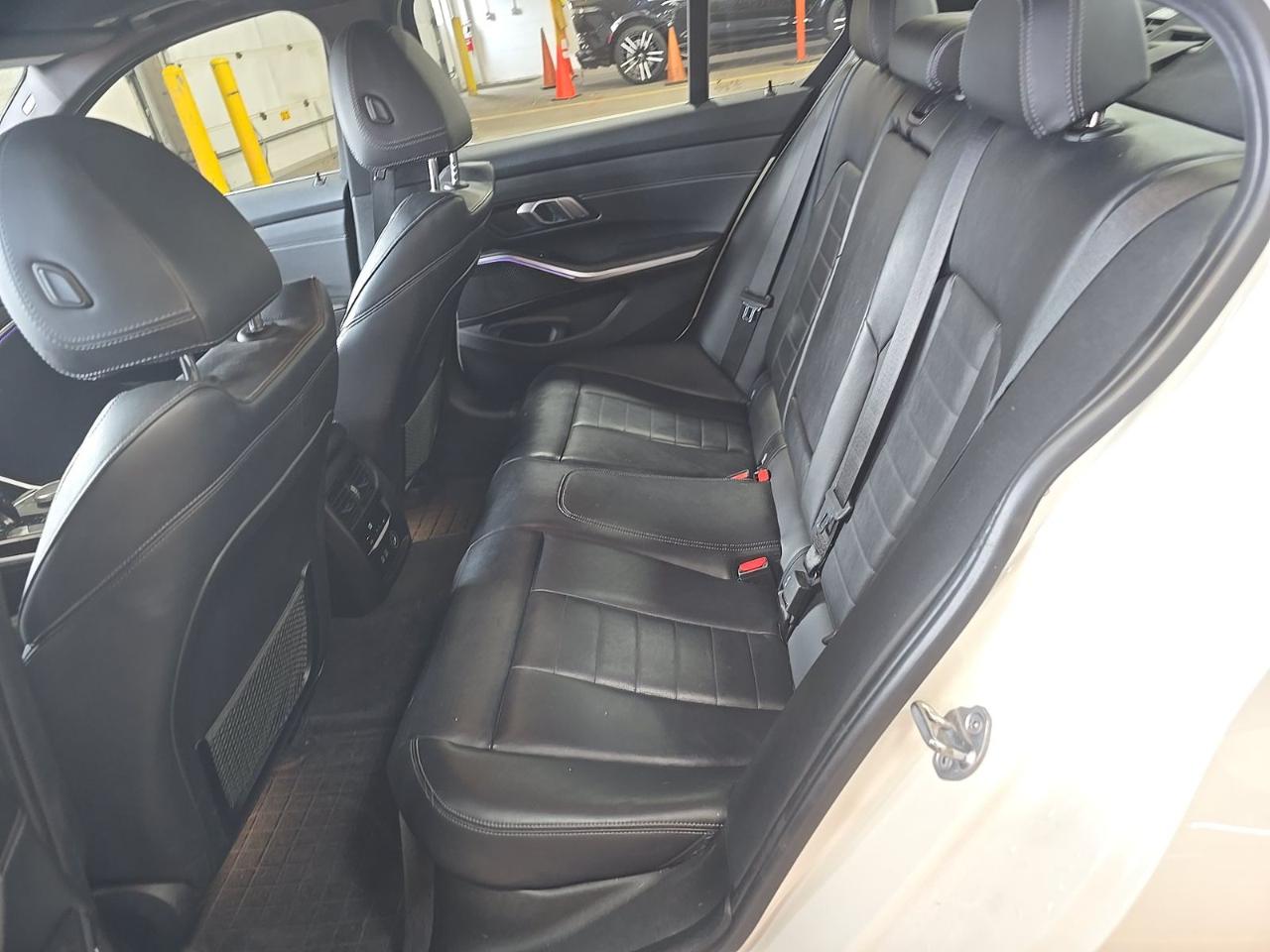 BMW 3-Series 330i xDrive 2019