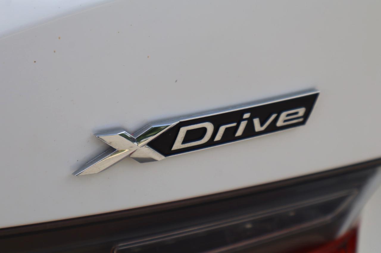 BMW 3-Series 330i xDrive 2019