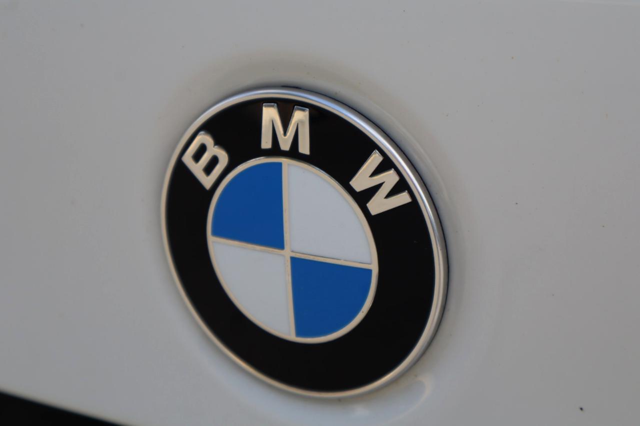 BMW 3-Series 330i xDrive 2019