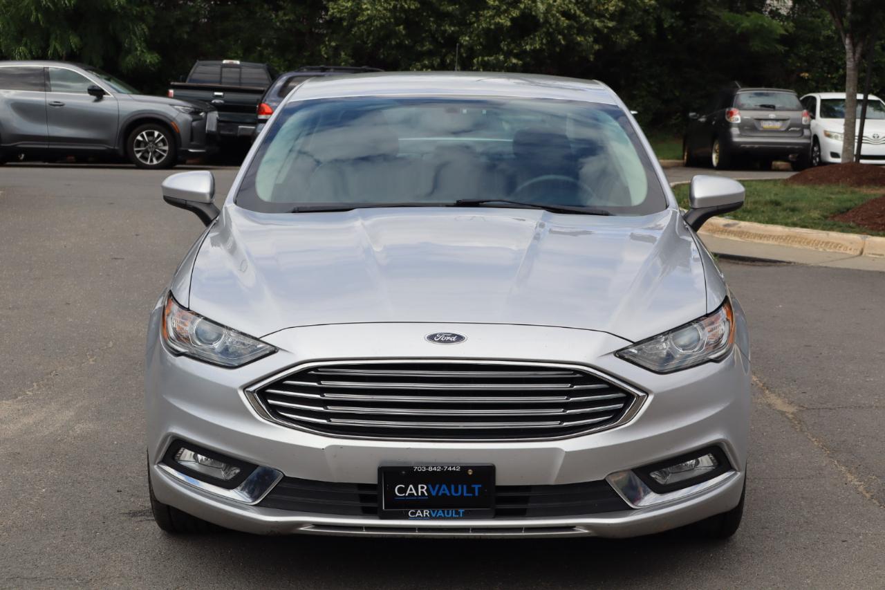 Ford Fusion Hybrid SE 2017