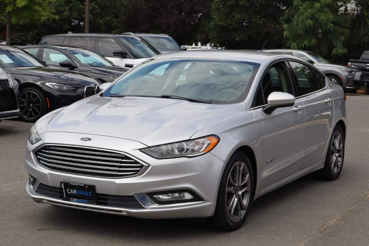 Ford Fusion Hybrid SE 2017