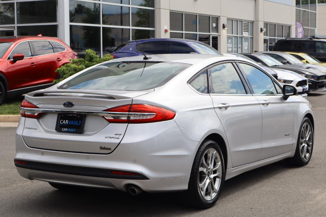 Ford Fusion Hybrid SE 2017