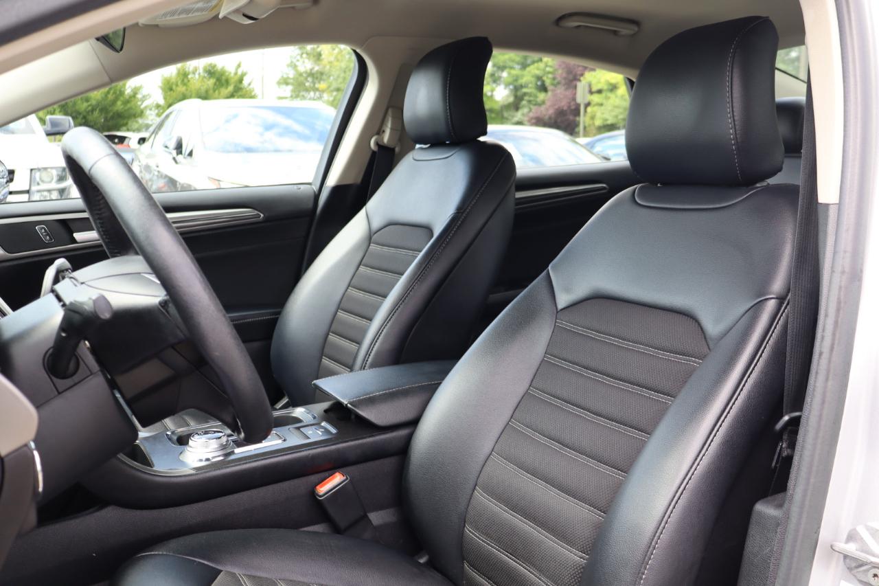 Ford Fusion Hybrid SE 2017