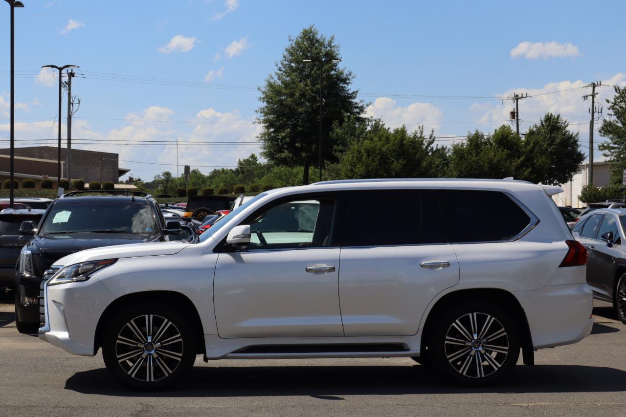 Lexus LX 570 4D SUV AWD w/3-Row 2018