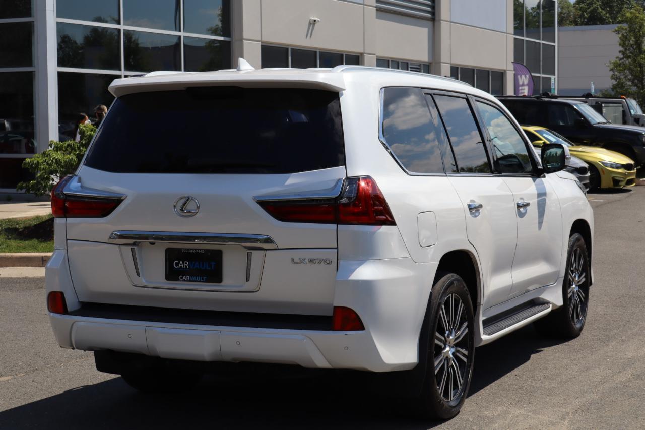Lexus LX 570 4D SUV AWD w/3-Row 2018