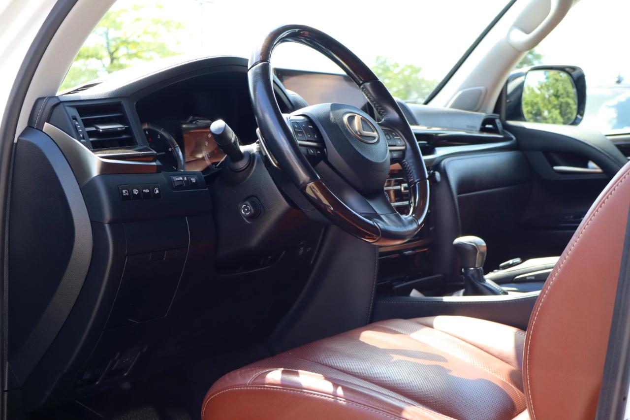 Lexus LX 570 4D SUV AWD w/3-Row 2018