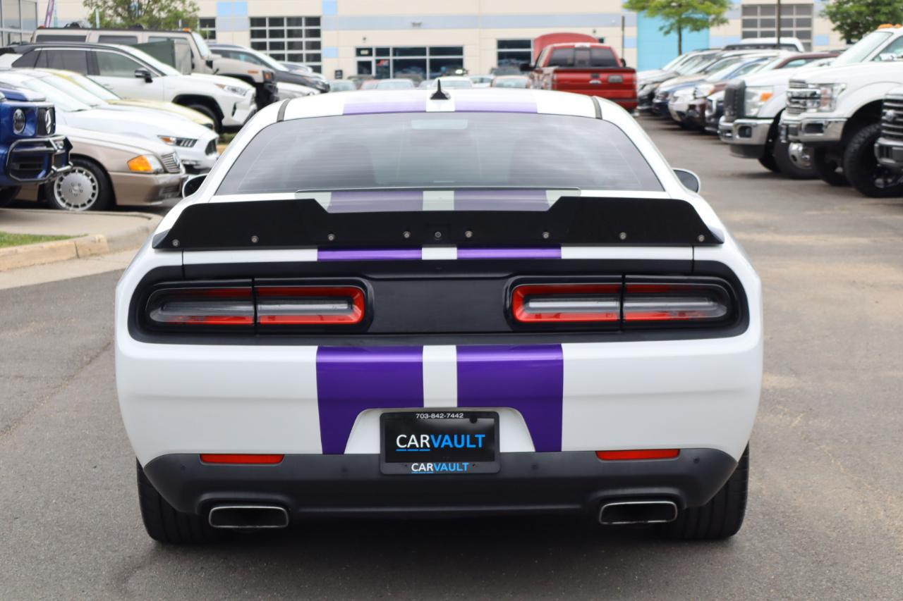 Dodge Challenger R/T Scat Pack Coupe 2018
