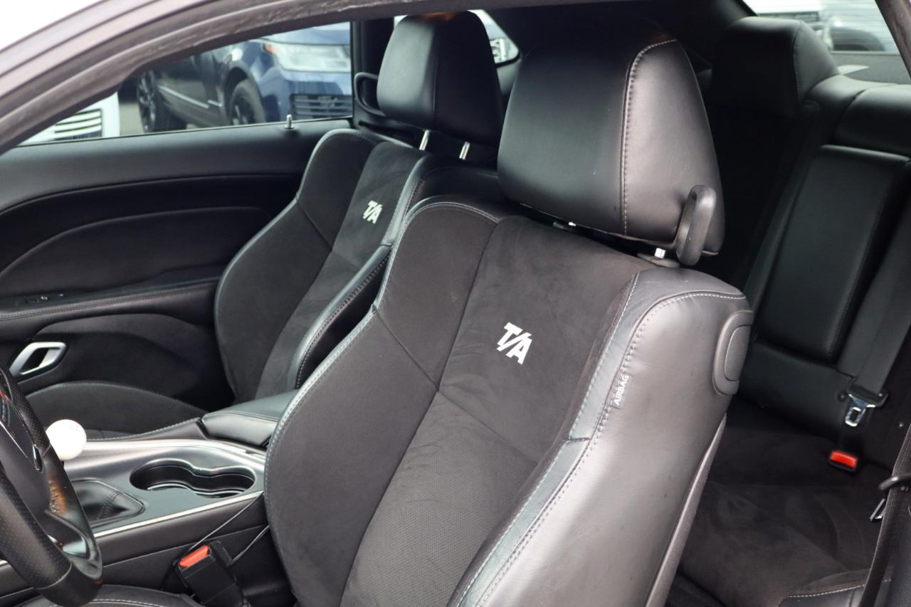 Dodge Challenger R/T Scat Pack Coupe 2018