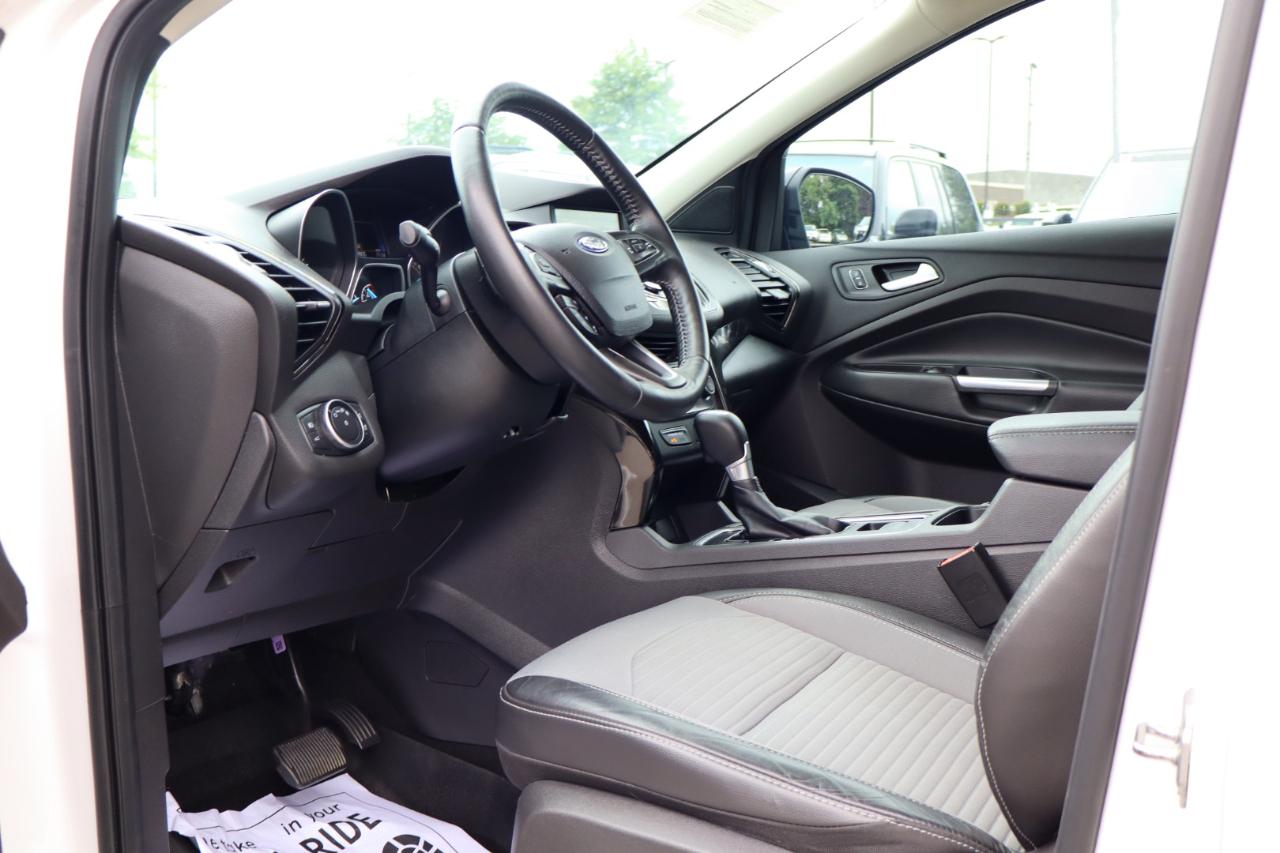 Ford Escape Titanium AWD 2017