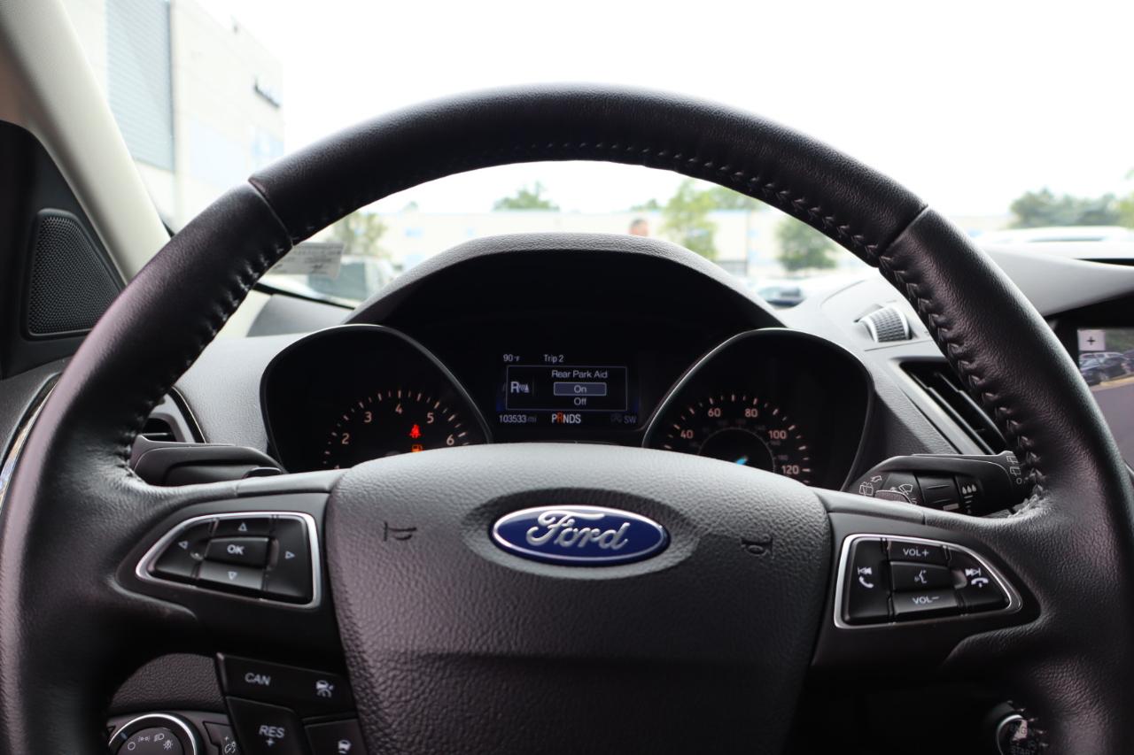 Ford Escape Titanium AWD 2017