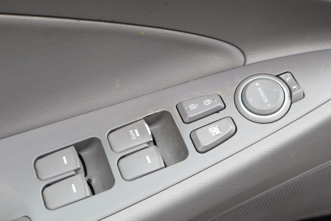 Hyundai Sonata Limited Auto 2014