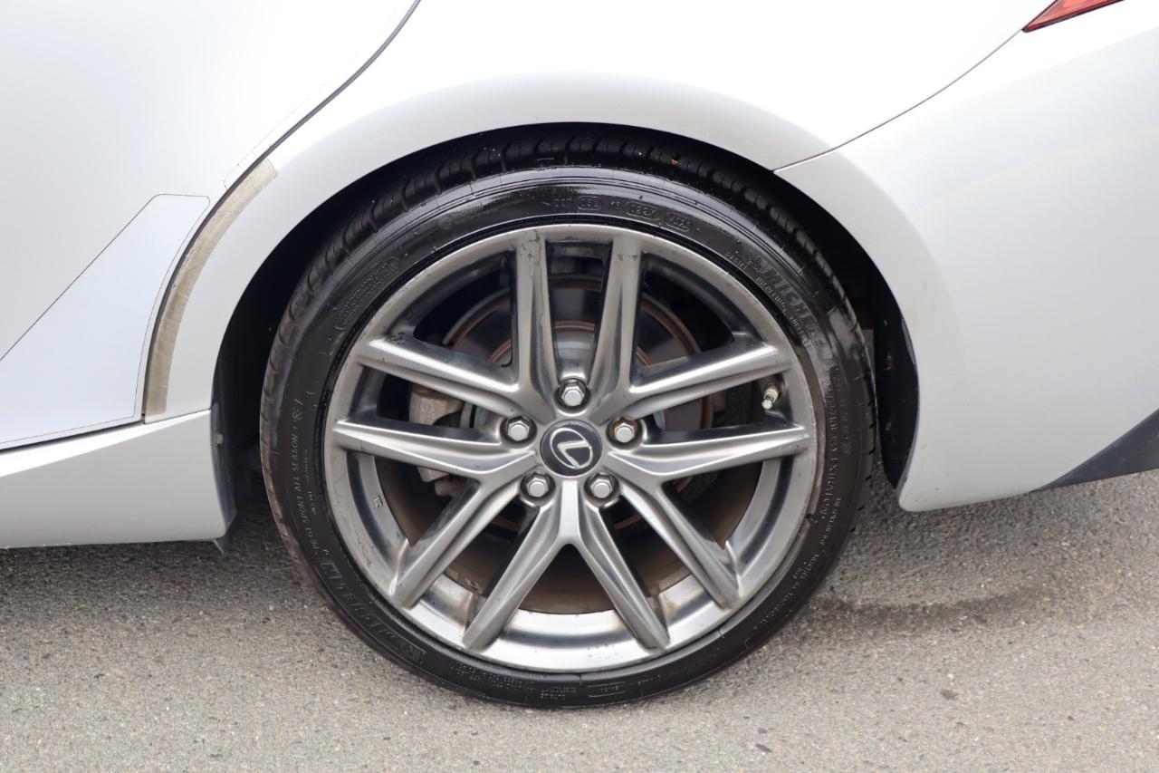 Lexus IS  2014