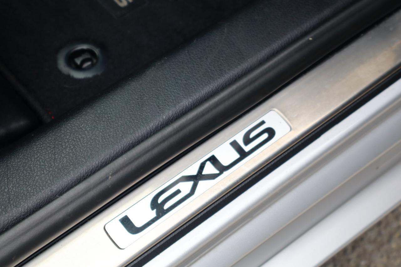 Lexus IS  2014