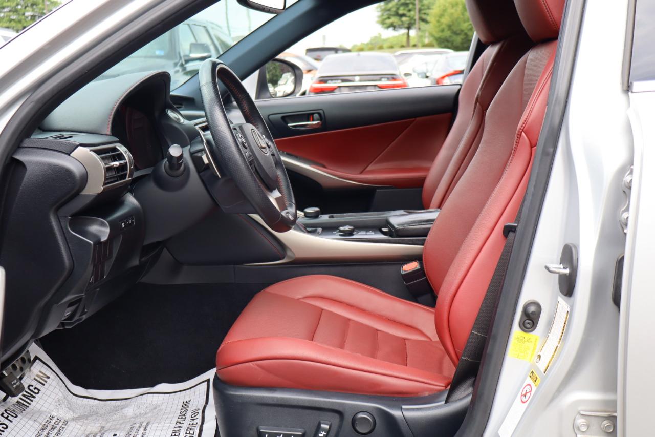 Lexus IS  2014
