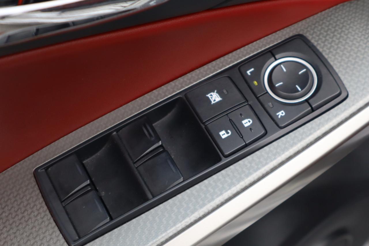 Lexus IS  2014