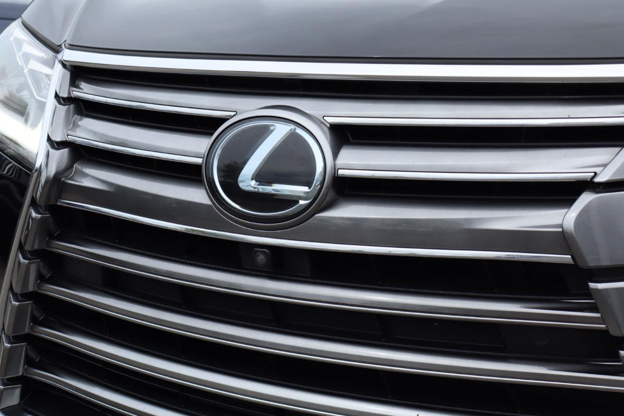 Lexus LX 570 Sport Utility 2017
