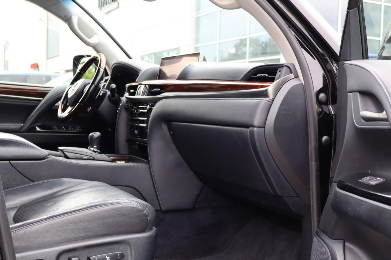 Lexus LX 570 Sport Utility 2017
