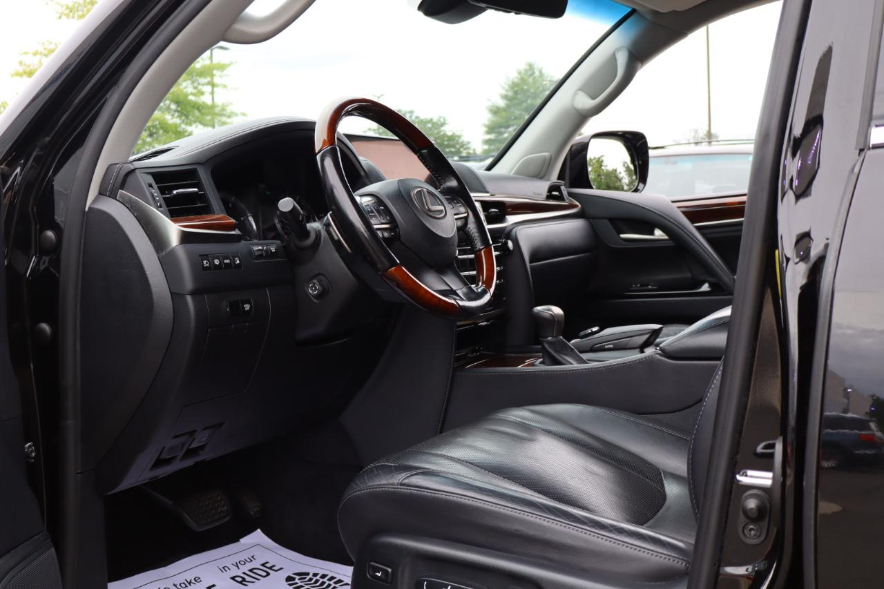 Lexus LX 570 Sport Utility 2017